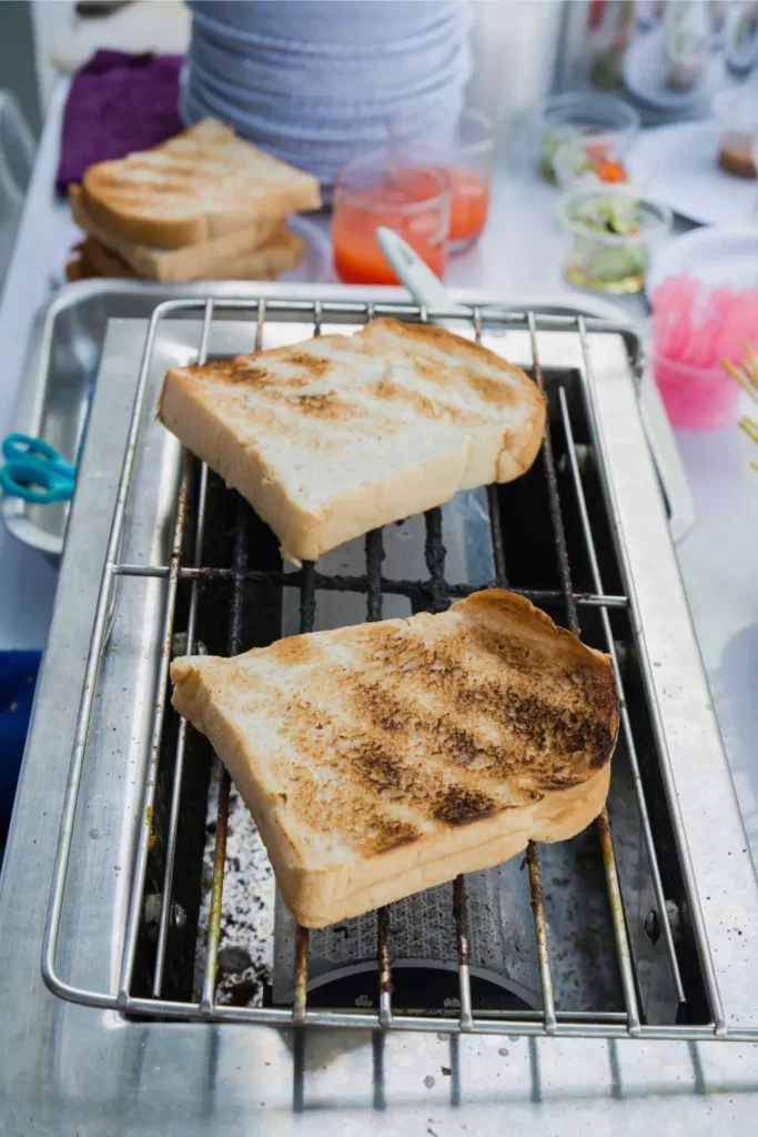 toasted frozen bread
